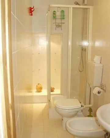 Ferienwohnung Casas Do Bairro Alto Lissabon Zimmer foto